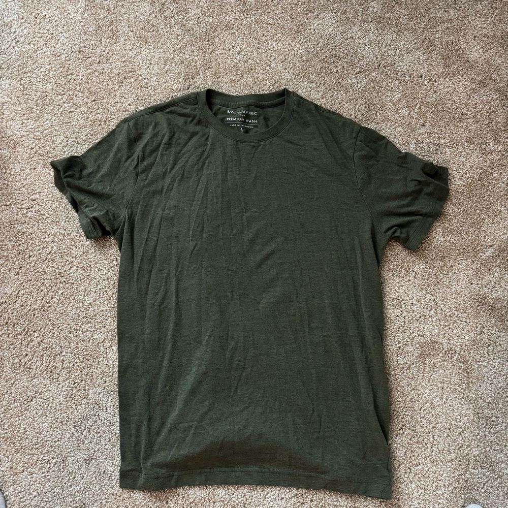 Theory Green Short Sleeve Tee - Picture 1 of 2
